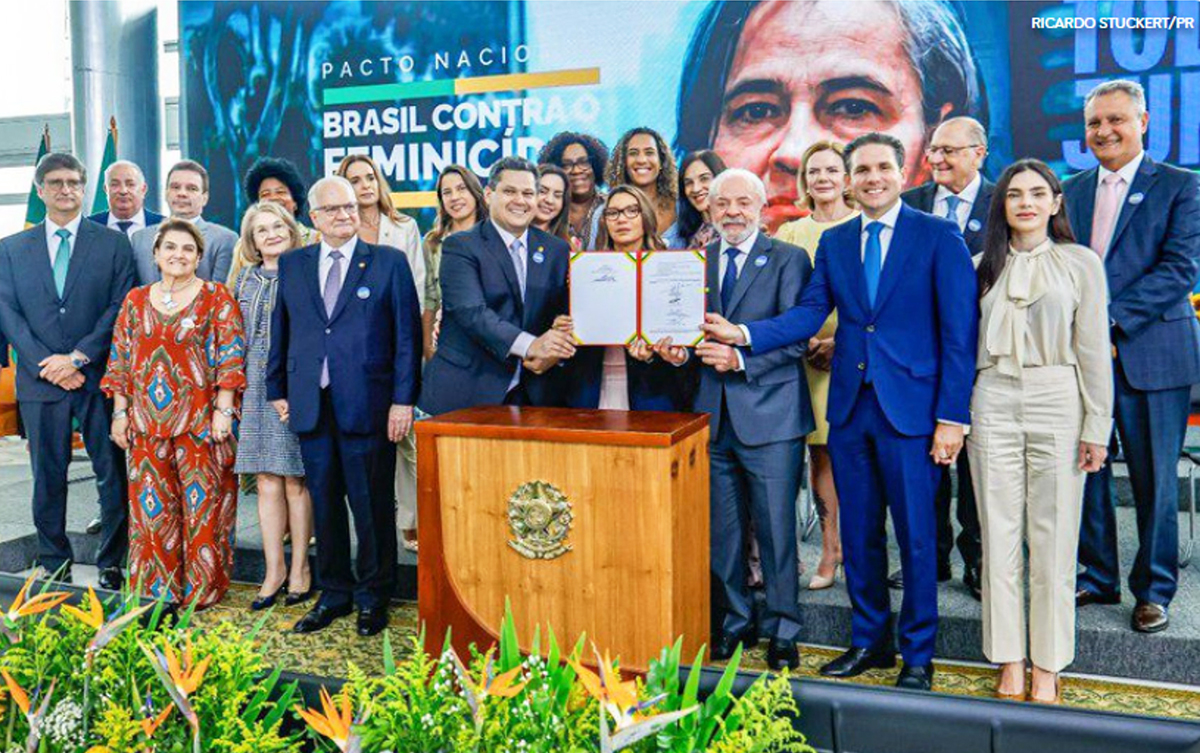 Pacto Nacional contra Feminic&iacute;dio &eacute; luta de toda a sociedade, diz Lula. 'Principalmente dos homens'