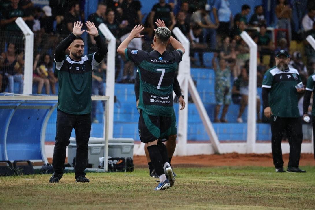 Quatro jogos abrem rodada do Estadual nesta quarta-feira