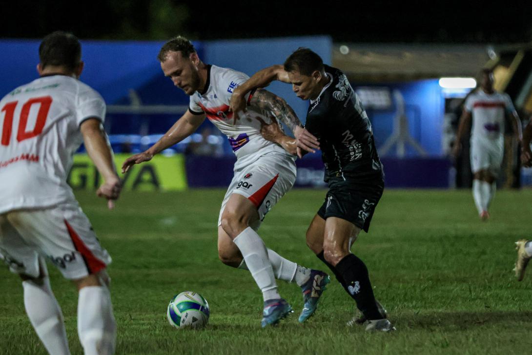 Oper&aacute;rio e &Aacute;guia Negra fecham quarta rodada com mais um empate
