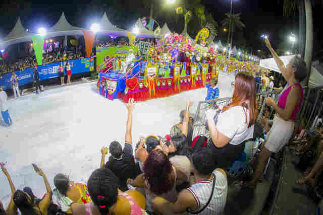 Sucesso de p&uacute;blico, Carnaval 2026 movimentou quase R$ 17 milh&otilde;es na economia de Corumb&aacute;