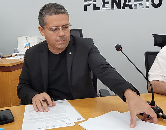 Na C&acirc;mara, vereador pede reativa&ccedil;&atilde;o urgente do Hemon&uacute;cleo de Corumb&aacute;