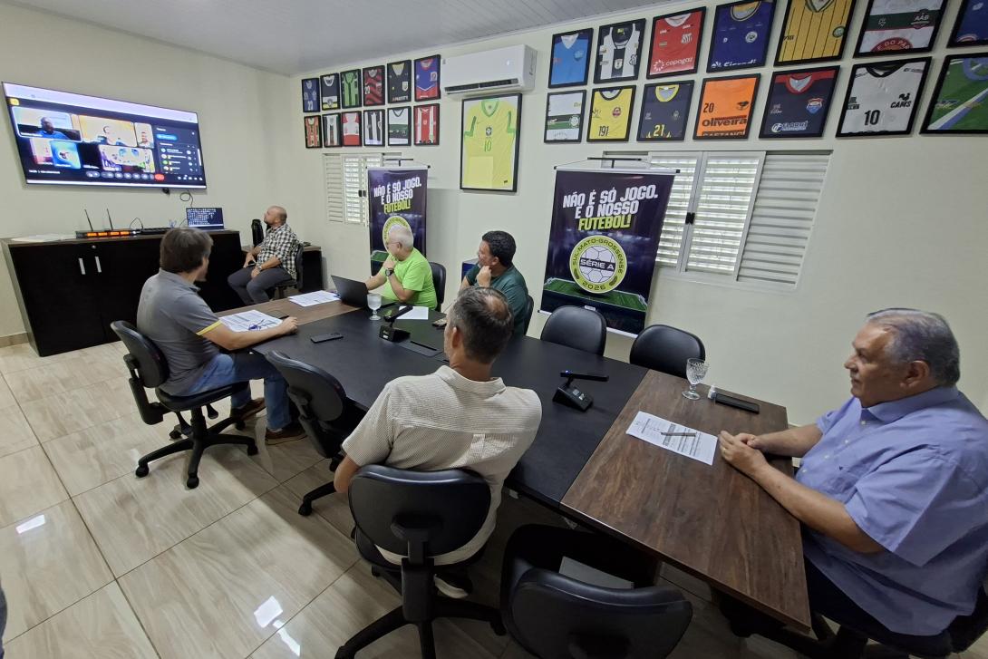Federa&ccedil;&atilde;o re&uacute;ne dirigentes e define rodadas da segunda fase do Campeonato Estadual