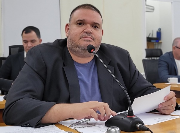 Na C&acirc;mara, Jovan refor&ccedil;a necessidade de banheiros p&uacute;blicos nas pra&ccedil;as de Corumb&aacute; 