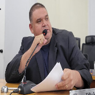 Jovan prop&otilde;e programa voltado &agrave; promo&ccedil;&atilde;o da sa&uacute;de mental dos trabalhadores da assist&ecirc;ncia social