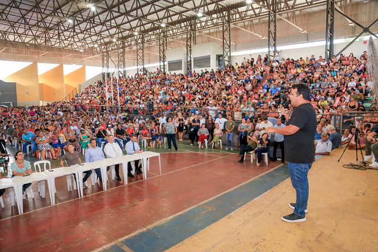 Prefeito destaca retomada habitacional em sorteio casas do Minha Casa, Minha Vida