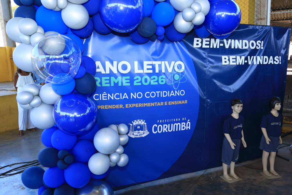 Mais de 44 mil pe&ccedil;as de uniformes come&ccedil;am a ser entregues aos alunos da REME