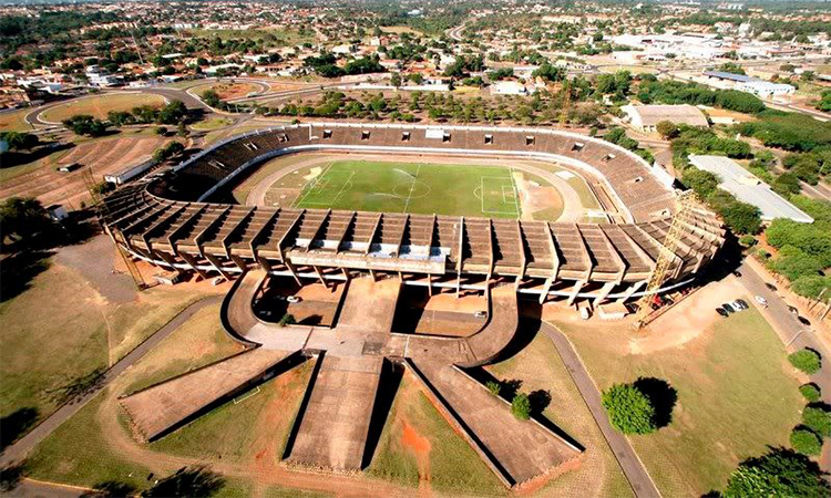 Com obras de recupera&ccedil;&atilde;o do Moren&atilde;o, Governo lan&ccedil;a projeto para modernizar futebol de MS