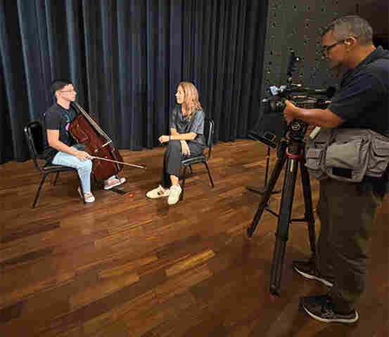De Corumb&aacute; para o Brasil: jovem m&uacute;sico do Moinho Cultural ganha destaque nacional na TV Globo