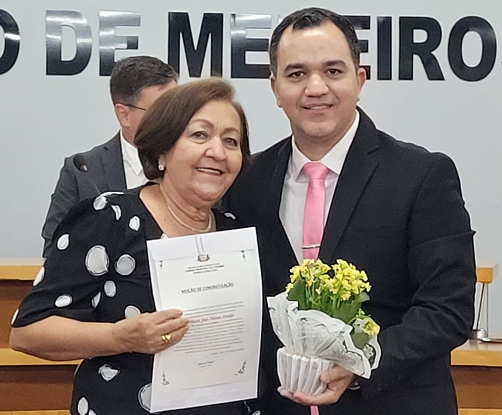 C&acirc;mara encerra mar&ccedil;o com sess&atilde;o solene em homenagem &agrave;s mulheres
