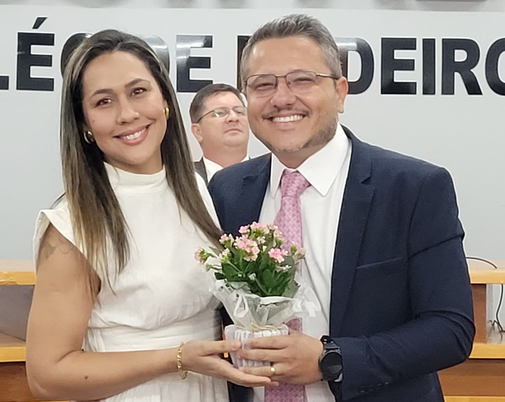 C&acirc;mara encerra mar&ccedil;o com sess&atilde;o solene em homenagem &agrave;s mulheres