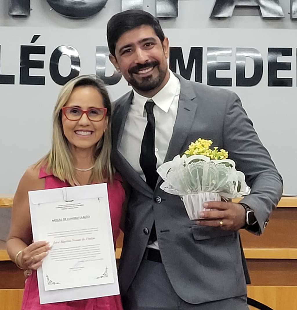 C&acirc;mara encerra mar&ccedil;o com sess&atilde;o solene em homenagem &agrave;s mulheres