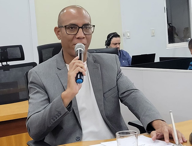 Projeto de Lei de Hesley cria Programa Jovem Aprendiz em Corumb&aacute;