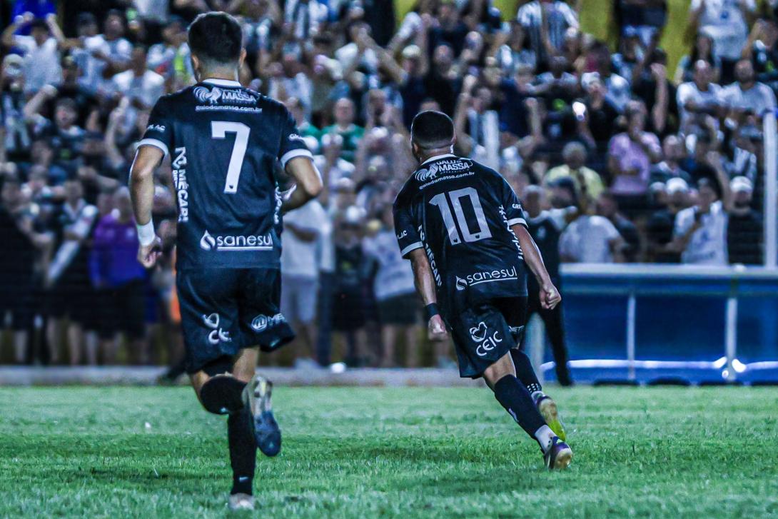 Operário volta a vencer Bataguassu e é tricampeão sul-mato-grossense