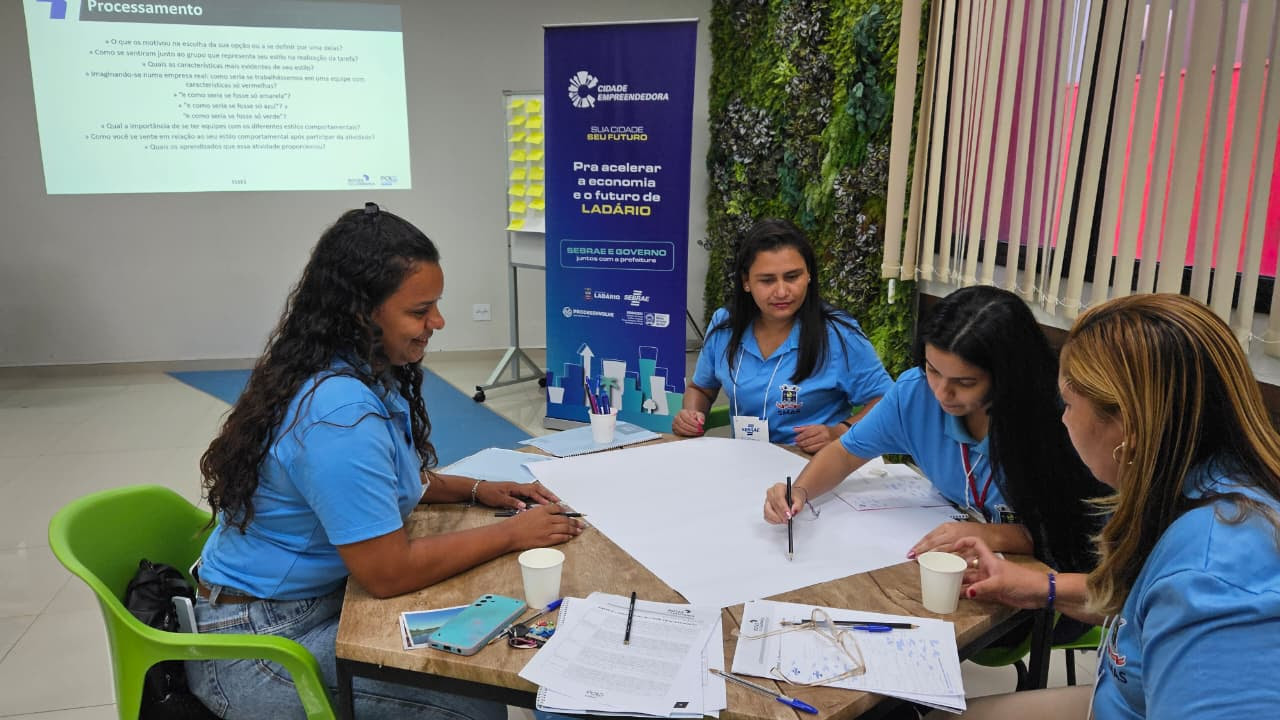 Cidade Empreendedora impulsiona qualifica&ccedil;&atilde;o de equipes e fortalece pol&iacute;ticas de inclus&atilde;o em Lad&aacute;rio
