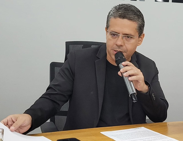 Vereador Alexandre questiona reajuste de 12,61% na tarifa de energia e pede revis&atilde;o &agrave; ANEEL