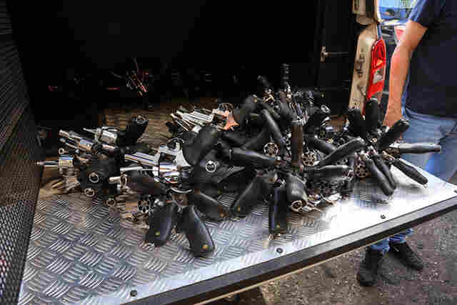 Prefeitura incinera armas antigas e avan&ccedil;a na moderniza&ccedil;&atilde;o da Guarda Municipal