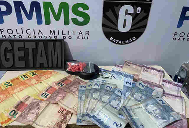 Ap&oacute;s alegar ser vendedor de recicl&aacute;veis, homem &eacute; preso com por&ccedil;&otilde;es de coca&iacute;na no Centro de Corumb&aacute;