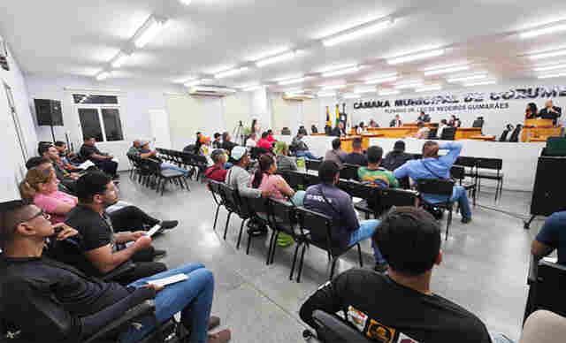 Corumb&aacute; inicia processo para regulamentar transporte de passageiros e entrega por motos via aplicativo 
