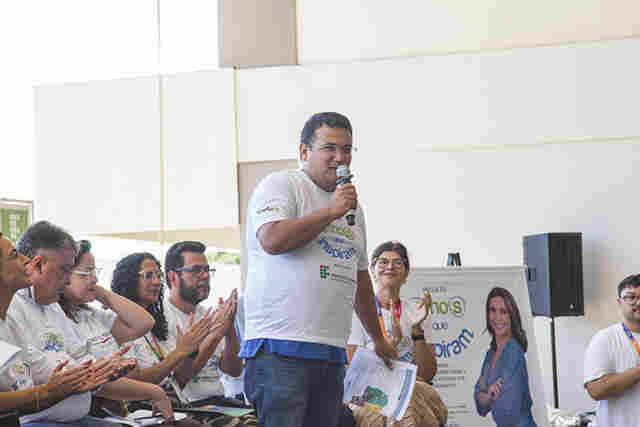 Prefeitura de Corumb&aacute; participa de entrega de &oacute;culos do projeto &ldquo;Olhos que Inspiram&rdquo; no IFMS