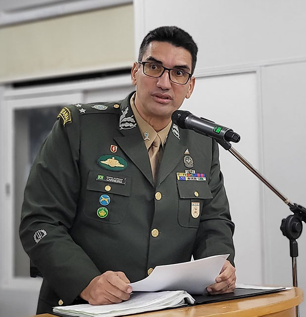 C&acirc;mara homenageia general-de-brigada Carneiro com o t&iacute;tulo de Cidad&atilde;o Corumbaense