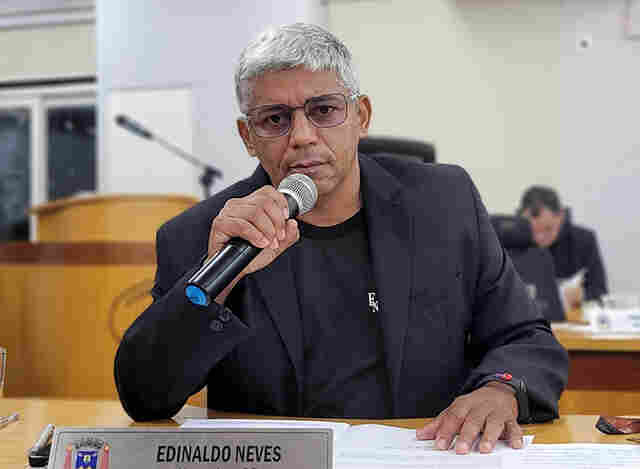 Edinaldo pede interven&ccedil;&atilde;o da Agetrat para maior seguran&ccedil;a em via da parte alta