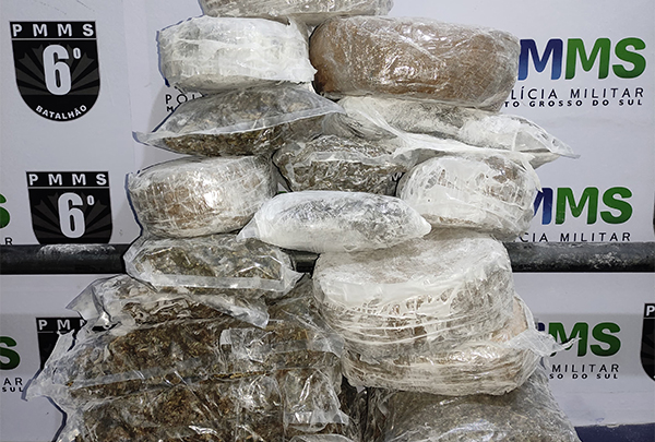 Pol&iacute;cia Militar Prende Jovem com Quase 18 kg de Skunk NA Rodovi&aacute;ria de Corumb&aacute;