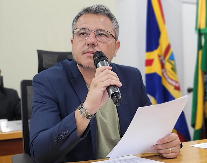 Cazarin cobra prazo para regulariza&ccedil;&atilde;o do Santa Cruz visando amplia&ccedil;&atilde;o