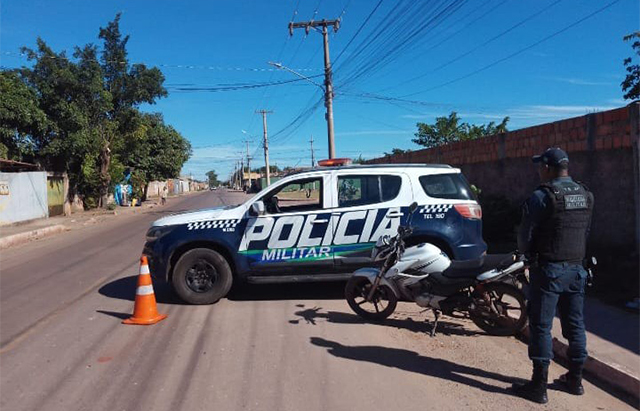 Moto com registro de apropria&ccedil;&atilde;o ind&eacute;bita foi apreendida durante blitz de tr&acirc;nsito em Corumb&aacute;