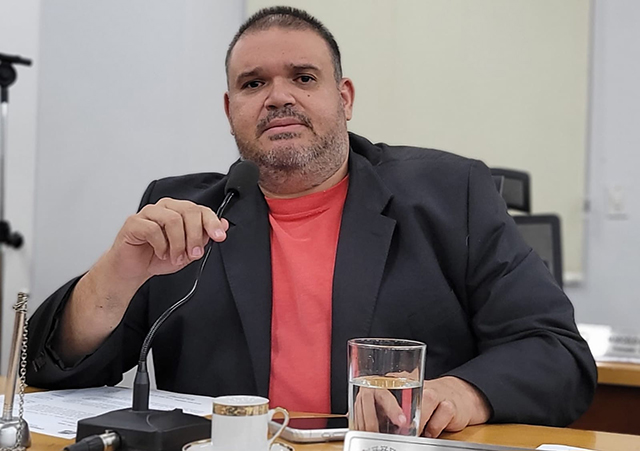 Vereador Jovan cobra medidas para recupera&ccedil;&atilde;o da Escola Municipal Rural de Educa&ccedil;&atilde;o Integral Luiz de Albuquerque no Distrito de Albuquerque