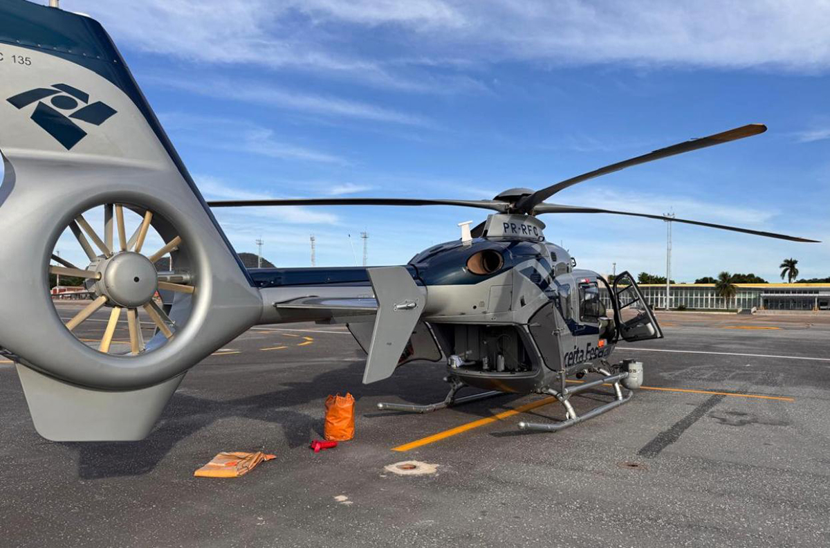 Com apoio de helic&oacute;ptero da Receita Federal, Opera&ccedil;&atilde;o Escudo A&eacute;reo, apreendeu drogas, mercadorias contrabandeadas e ve&iacute;culos  