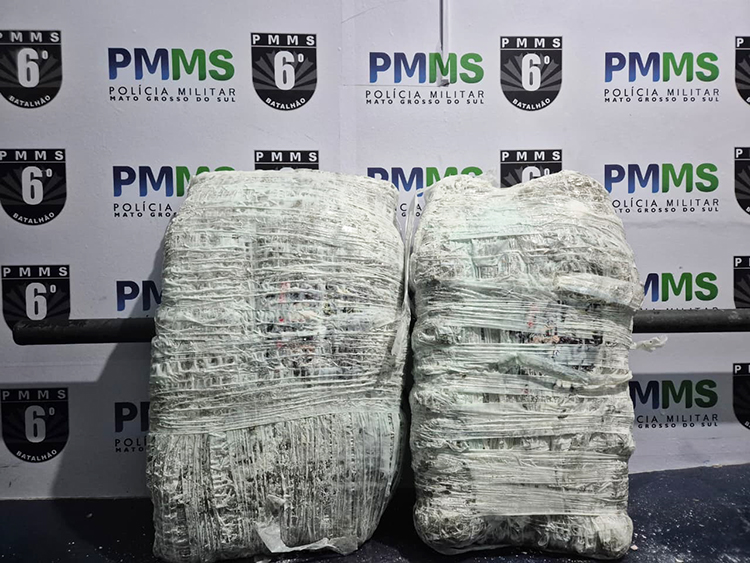 Homem &eacute; detido com 16,9 kg de maconha em &ocirc;nibus que fazia a linha Corumb&aacute;-Campo Grande na BR-262