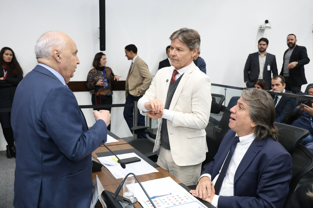 Paulo Duarte pede esclarecimentos sobre d&eacute;ficit da CASSEMS e contribui&ccedil;&atilde;o de c&ocirc;njuges 