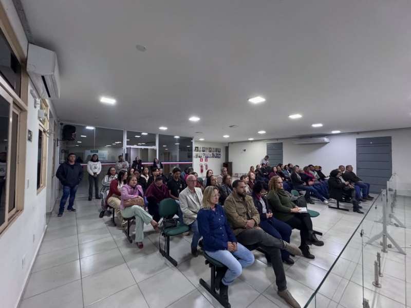 Audi&ecirc;ncia P&uacute;blica do PME apresenta dados do monitoramento da educa&ccedil;&atilde;o em Lad&aacute;rio