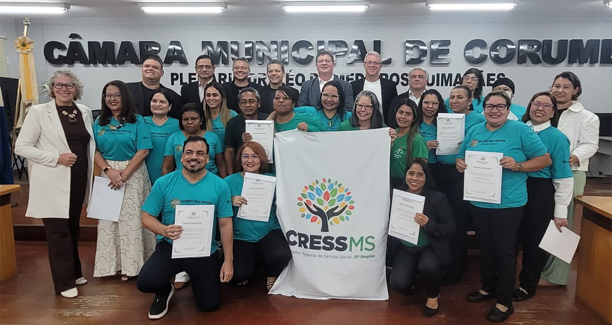 C&acirc;mara homenageia profissionais pelo Dia Nacional do Assistente Social