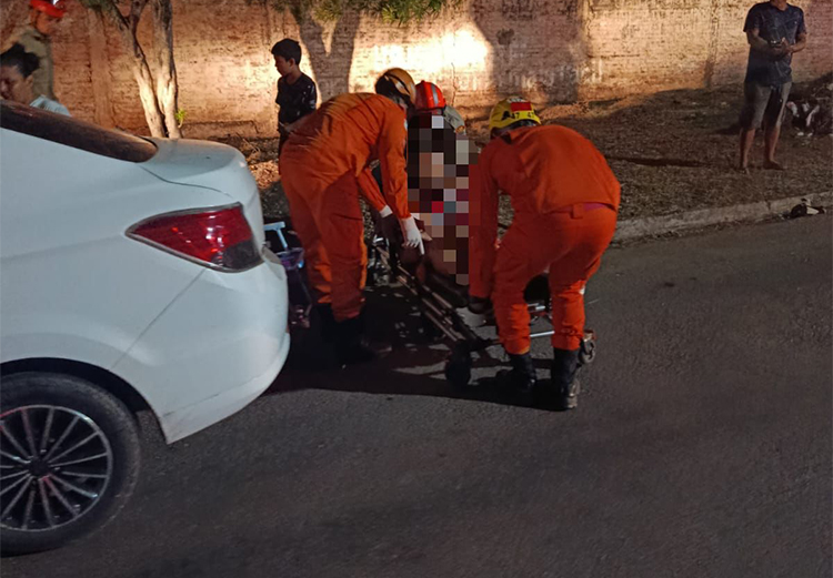 Colis&atilde;o entre ve&iacute;culos deixa mulher e crian&ccedil;a feridas na regi&atilde;o central de Corumb&aacute;