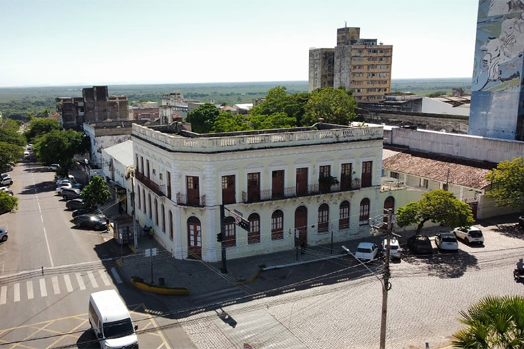 Prefeitura de Corumb&aacute; avan&ccedil;a em projetos de preserva&ccedil;&atilde;o do patrim&ocirc;nio hist&oacute;rico na antiga sede e Mercad&atilde;o