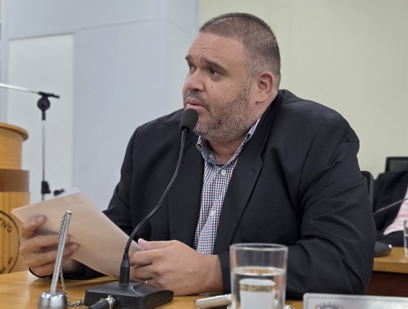Vereador Jovan cobra provid&ecirc;ncias contra polui&ccedil;&atilde;o atmosf&eacute;rica e sonora gerada por empresa na cidade