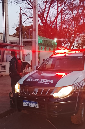Mulher v&iacute;tima de viol&ecirc;ncia dom&eacute;stica foi socorrida pela Pol&iacute;cia Militar em Corumb&aacute;