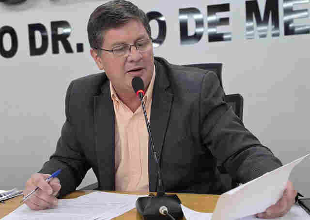 Bira questiona demora na marca&ccedil;&atilde;o e realiza&ccedil;&atilde;o de exames diagn&oacute;sticos pelo SUS em Corumb&aacute;