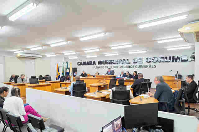 C&acirc;mara derruba dois vetos totais do Executivo sobre transporte e vagas de trabalho