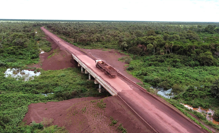 IMPACTOS NEGATIVOS DA ATIVIDADE MINERAL DESAFIAM ATÉ O NOME DE PORTO ESPERANÇA