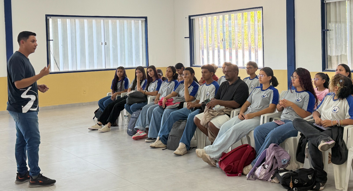 Cidade Dom Bosco inicia nova turma do curso de Log&iacute;stica pelo Programa Adolescente Aprendiz