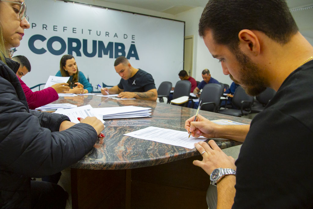Novos Guardas Civis Municipais s&atilde;o empossados e refor&ccedil;am efetivo de Corumb&aacute;