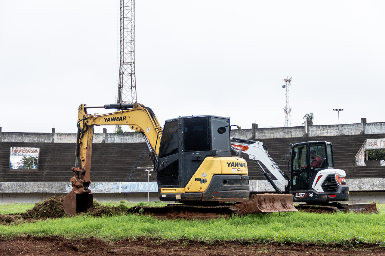 FFMS inicia revitaliza&ccedil;&atilde;o do gramado do Moren&atilde;o e projeta retorno do est&aacute;dio ao futebol profissional em 2027