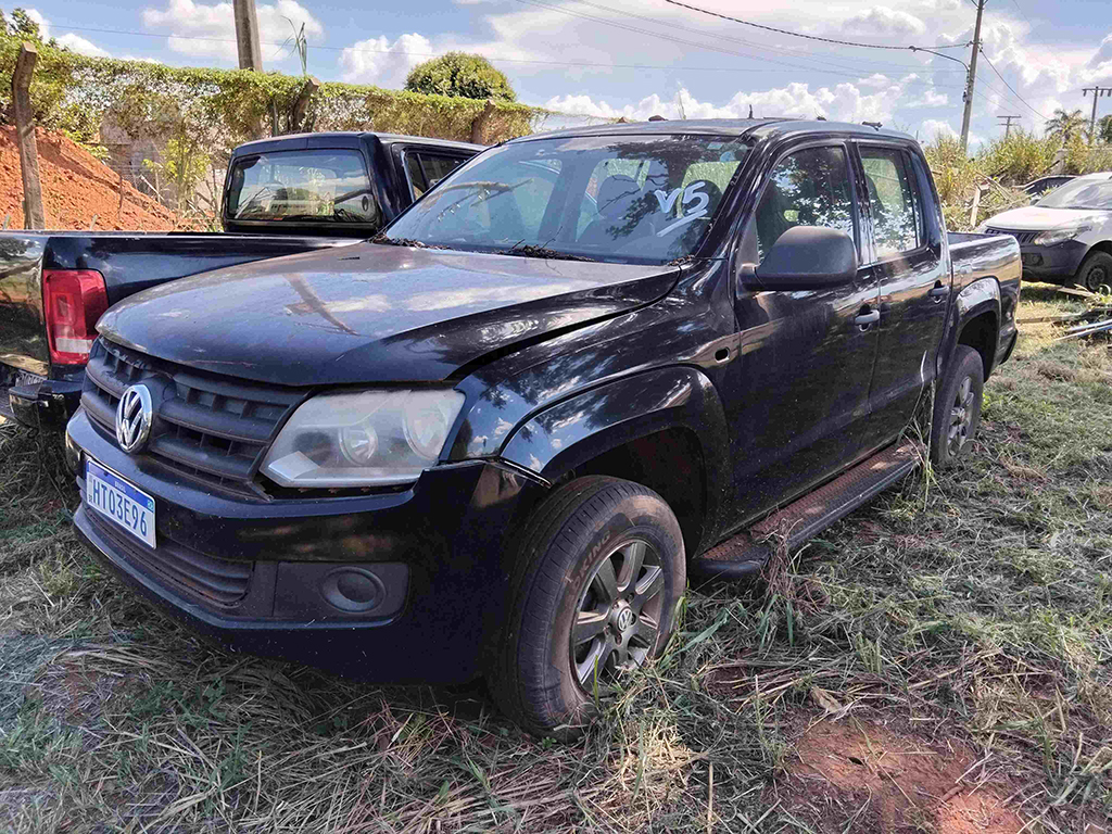 Leilão tem Amarok a R$ 9,7 mil e ônibus a partir de R$ 25,5 mil