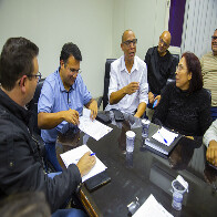 Prefeito Dr. Gabriel Alves sanciona lei que regulamenta recesso de t&eacute;cnicos de apoio pedag&oacute;gico