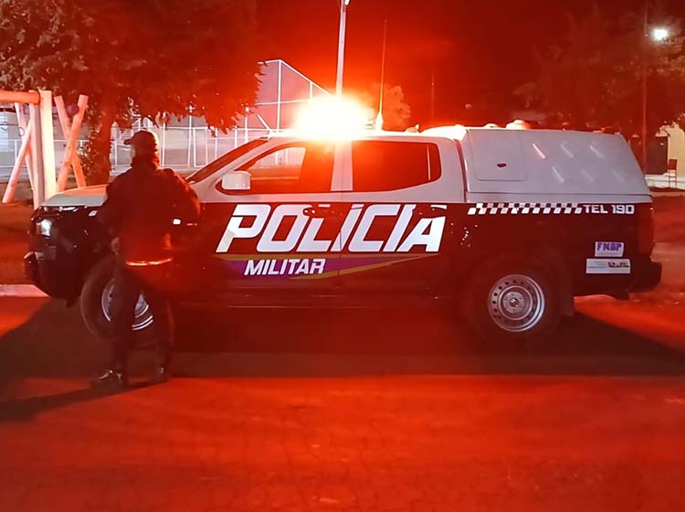 Homem suspeito de matar vítima a facadas em oficina de Corumbá é detido pela PM
