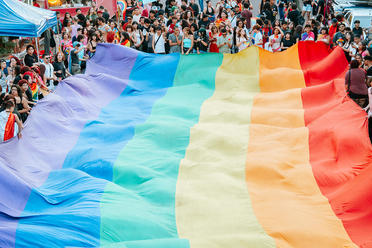 XXIII Parada LGBTQIAPN+ de Campo Grande bate recorde hist&oacute;rico e celebra o Dia da Mulher Negra com Karol Conk&aacute; &agrave; frente do line-up