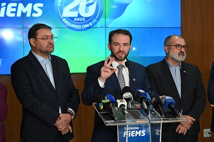 Na Fiems, ministros destacam potencial de MS e defendem di&aacute;logo com setor produtivo