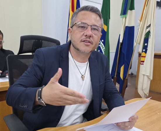 Matheus pede a&ccedil;&otilde;es necess&aacute;rias para evitar problema em rede de energia na cidade